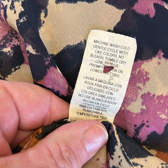 Lily White Chic Multicolor long sleeve sheer Abstract Blouse Size M EUC - Picture 8 of 9